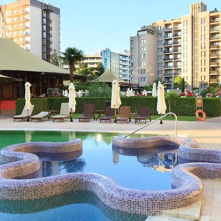 Apartment Royal Sea View 1