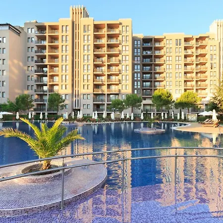 Апартамент Private Sea-b